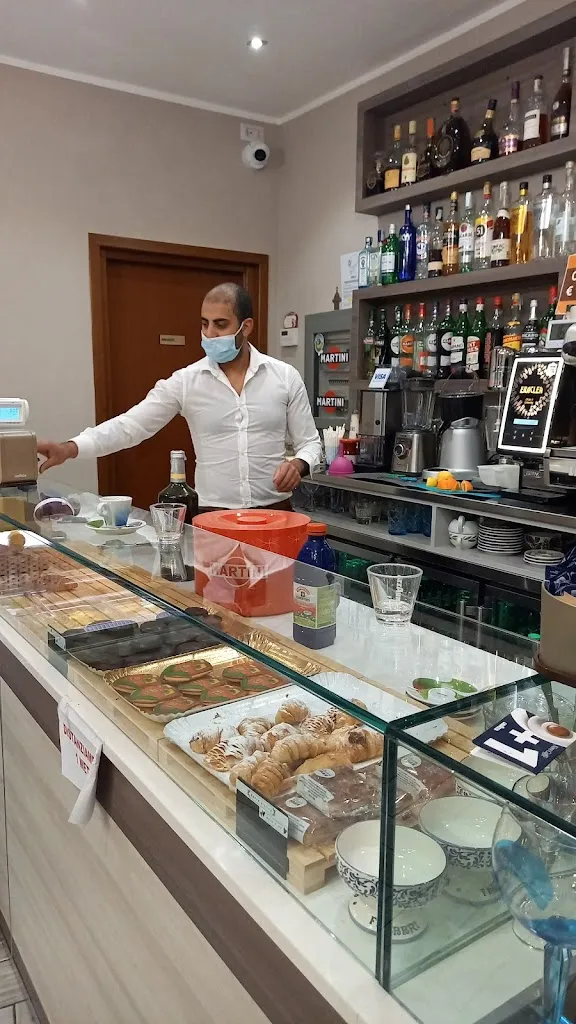 franco leschiera_Bar Gastronomia coffeeBreak_Bussoleno_review