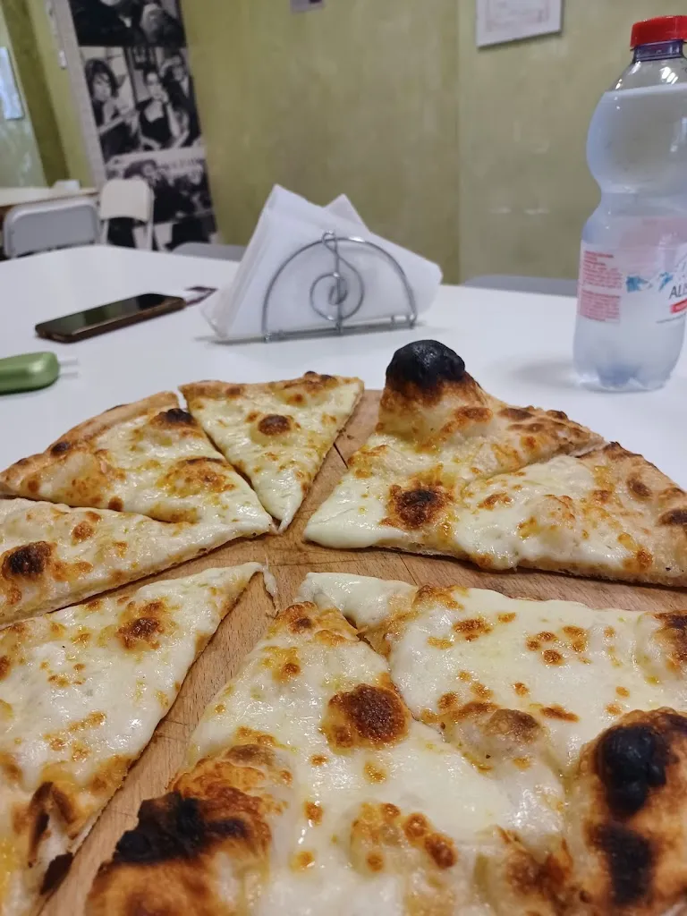 Menu_Pizzeria Miseria & Nobiltá_Bussoleno_image_8