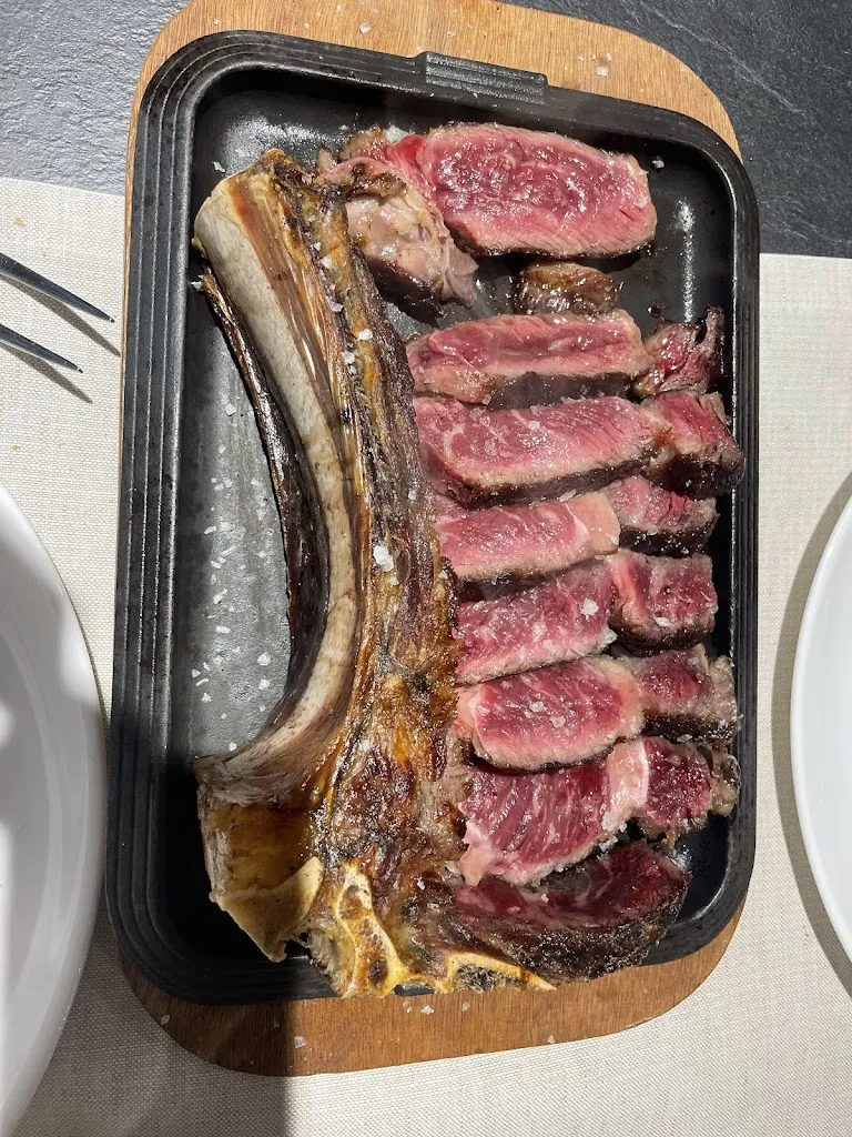 Vittorio,Roberto Favarato_Il CAVEAU Griglieria_Buttigliera Alta_review