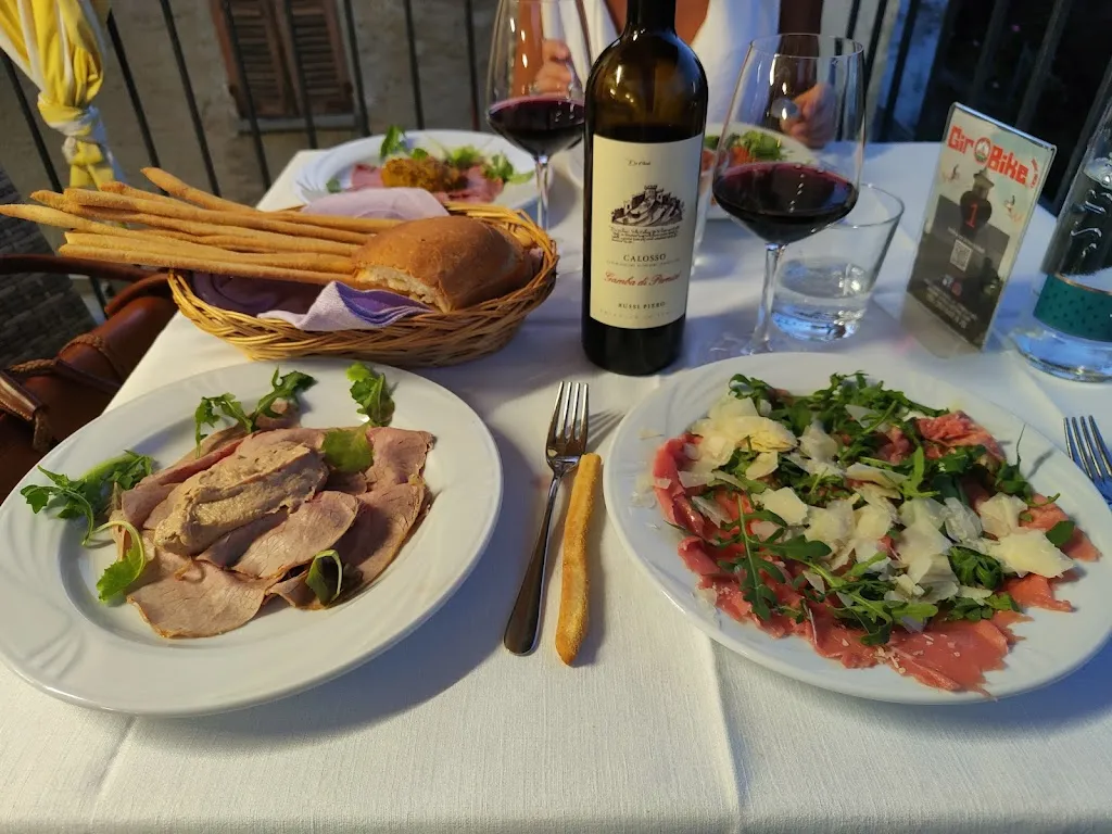 Antica Locanda Il Duca Bianco_Calosso_slider_image_2