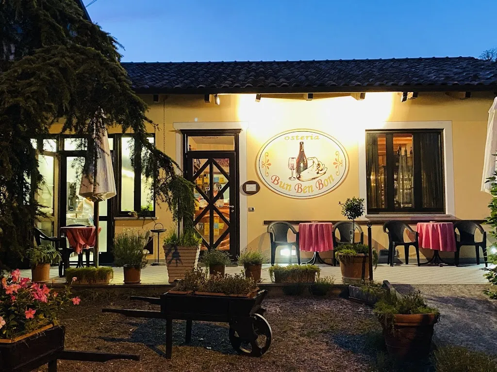 Stine Barnholdt_Bun Ben Bon_Calamandrana_review