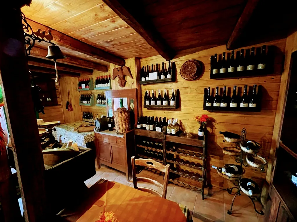 Osteria al Borgo Ebraico restaurant in Castiglione