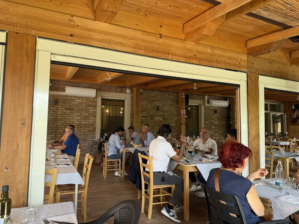 Cascina Vecchia Pizzeria Ristorante_Calamandrana_slider_image_3