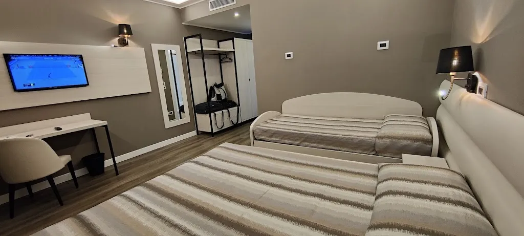 Hotel Ristorante La Perla_Camerano_slider_image_3