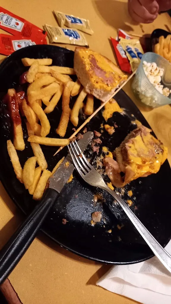 Menu_Mulligan's Pub_Camerano_image_6