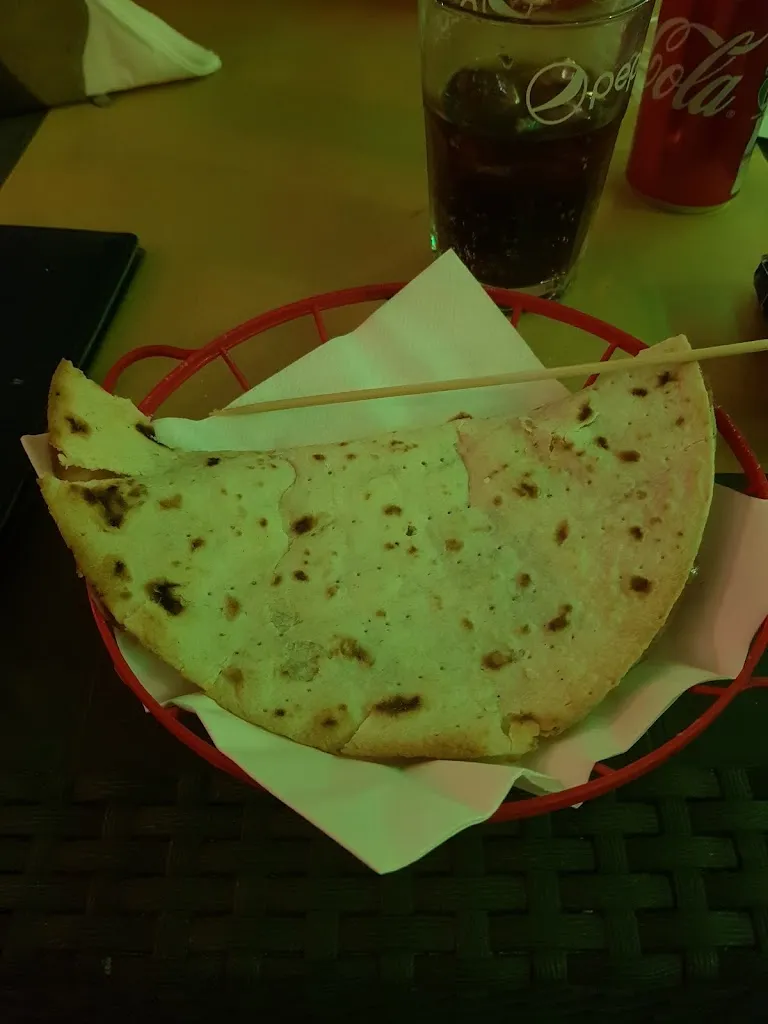 G G_Mulligan's Pub_Camerano_review