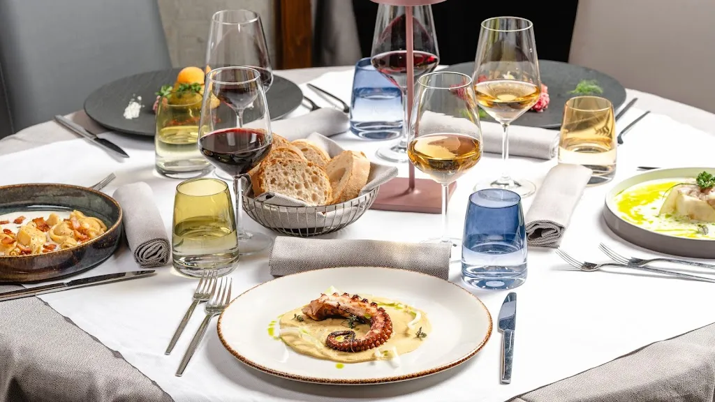 Ristorante Il Monastero restaurant in Cambiasca