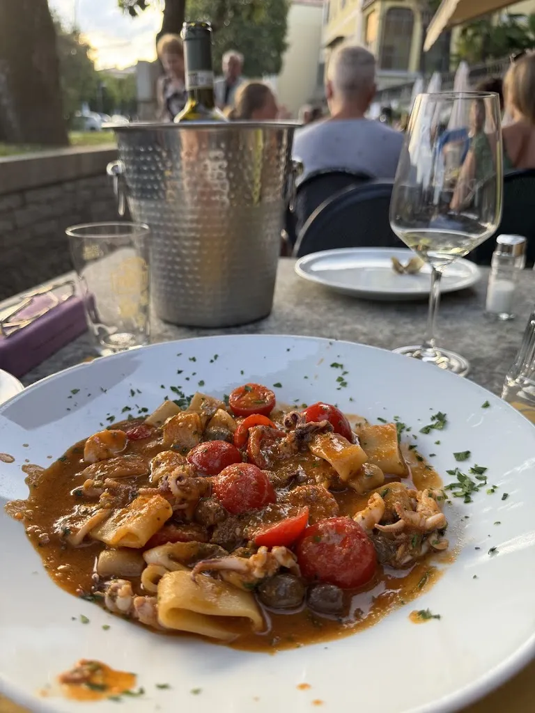 Ranis Khanuwat_Hostaria Dam a Traa_Cambiasca_review