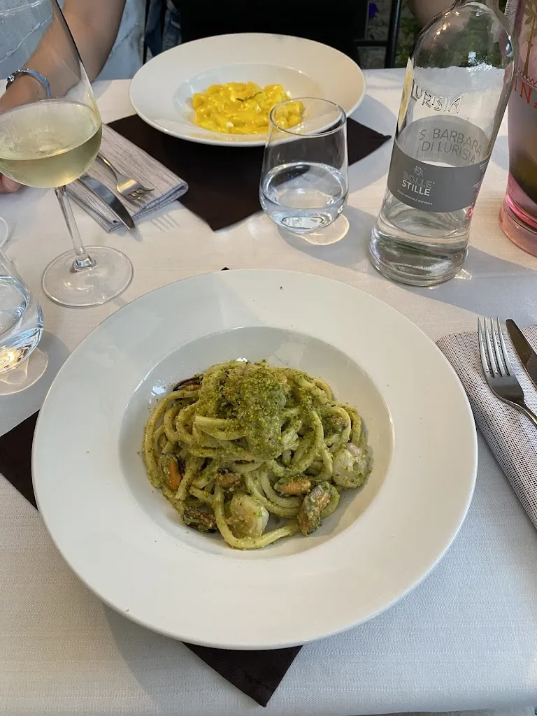 Alexander Schicho_La Taverna Del Mago_Cambiasca_review