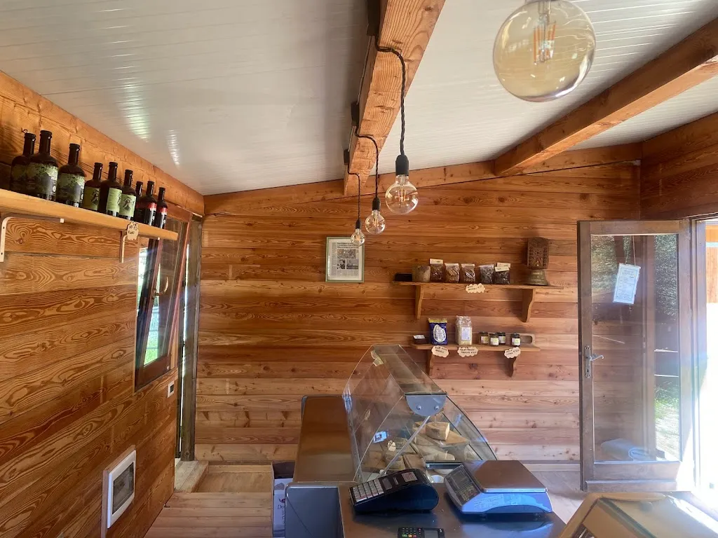 Azienda Agricola Il Becco della Guardia_Campertogno_slider_image_3