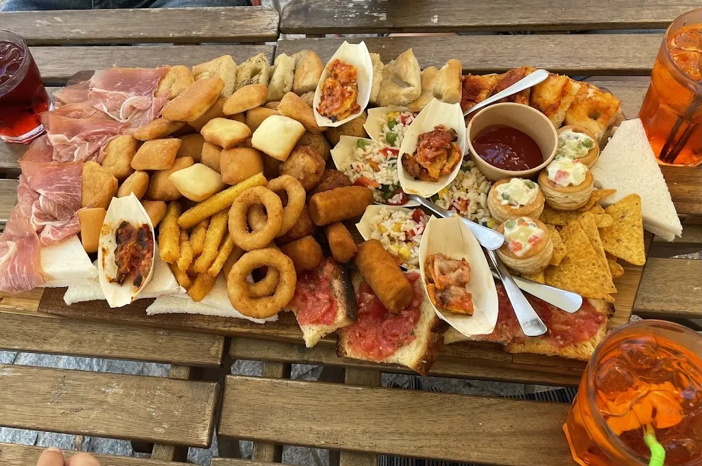 Trattoria Da Zia Giò_Cameri_slider_image_2