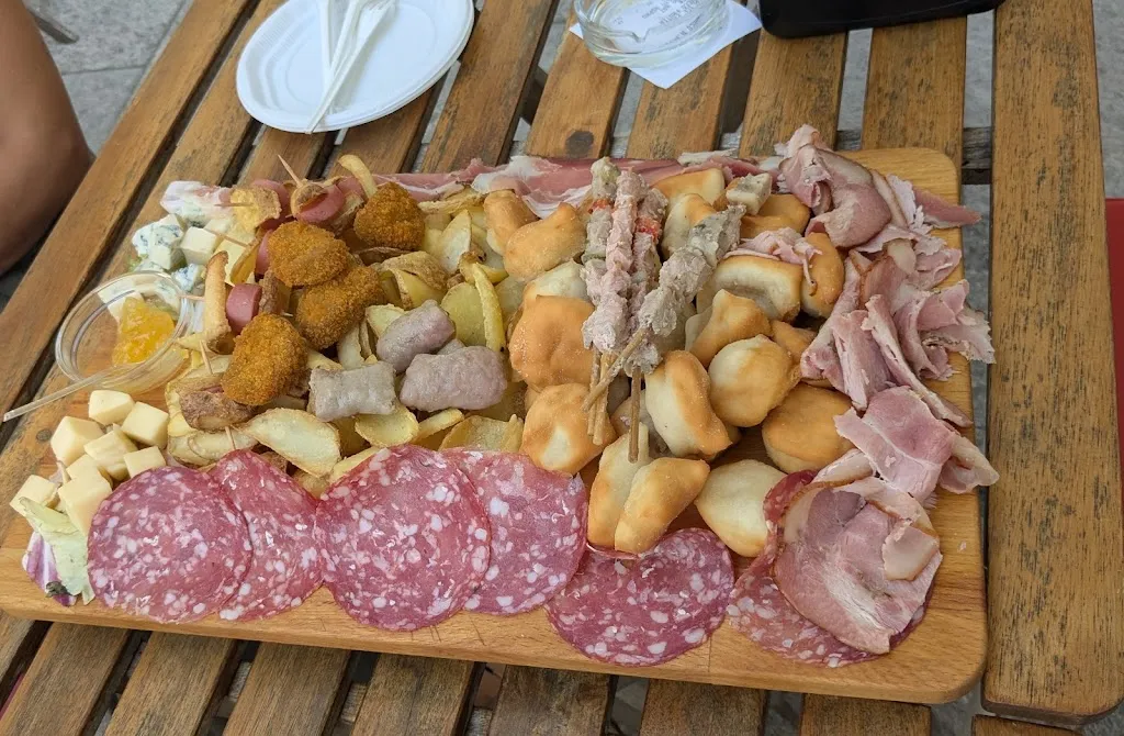 Trattoria Da Zia Giò_Cameri_slider_image_3