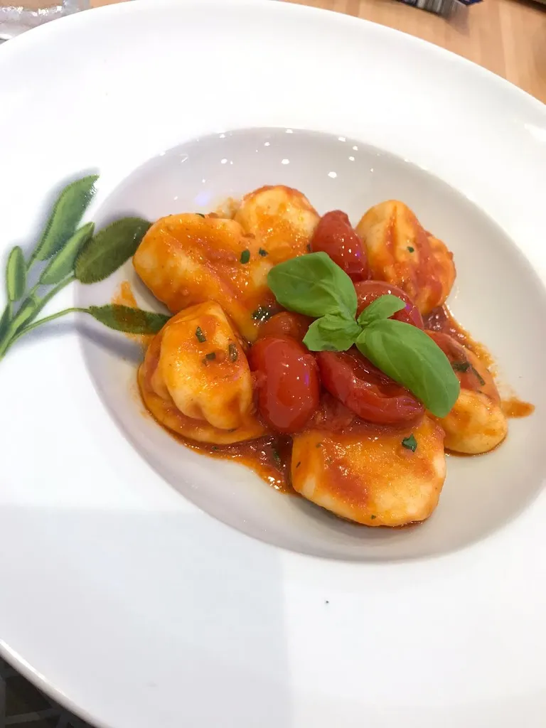 Rossana Carne_Trattoria Puntaldia_Cameri_review