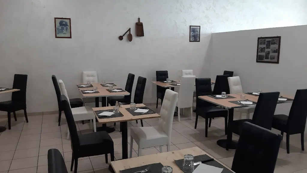 Trattoria Puntaldia_Cameri_slider_image_2