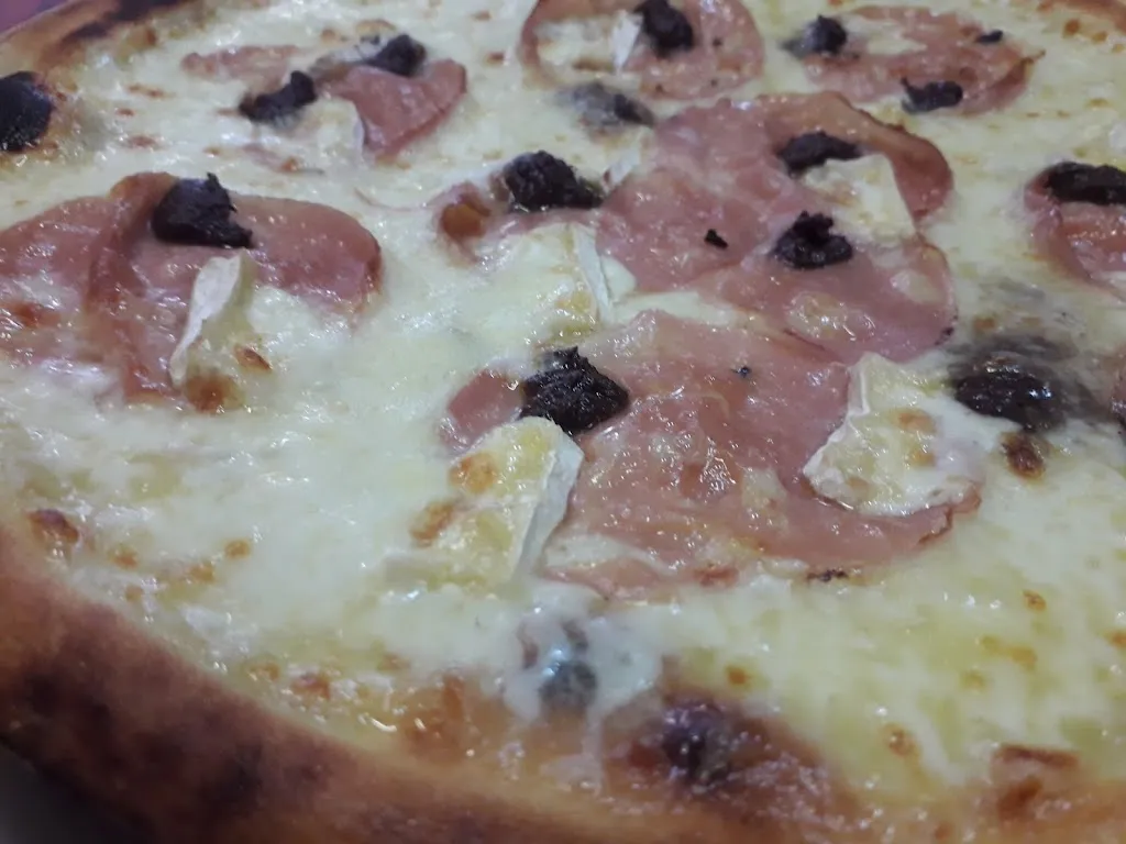 Menu_Pizzeria Beverly Hills Di Sorbara Daniele e Frau Lucia_Cameri_image_8