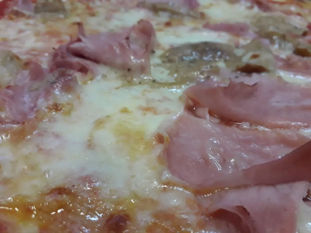 Menu_Pizzeria Beverly Hills Di Sorbara Daniele e Frau Lucia_Cameri_image_9