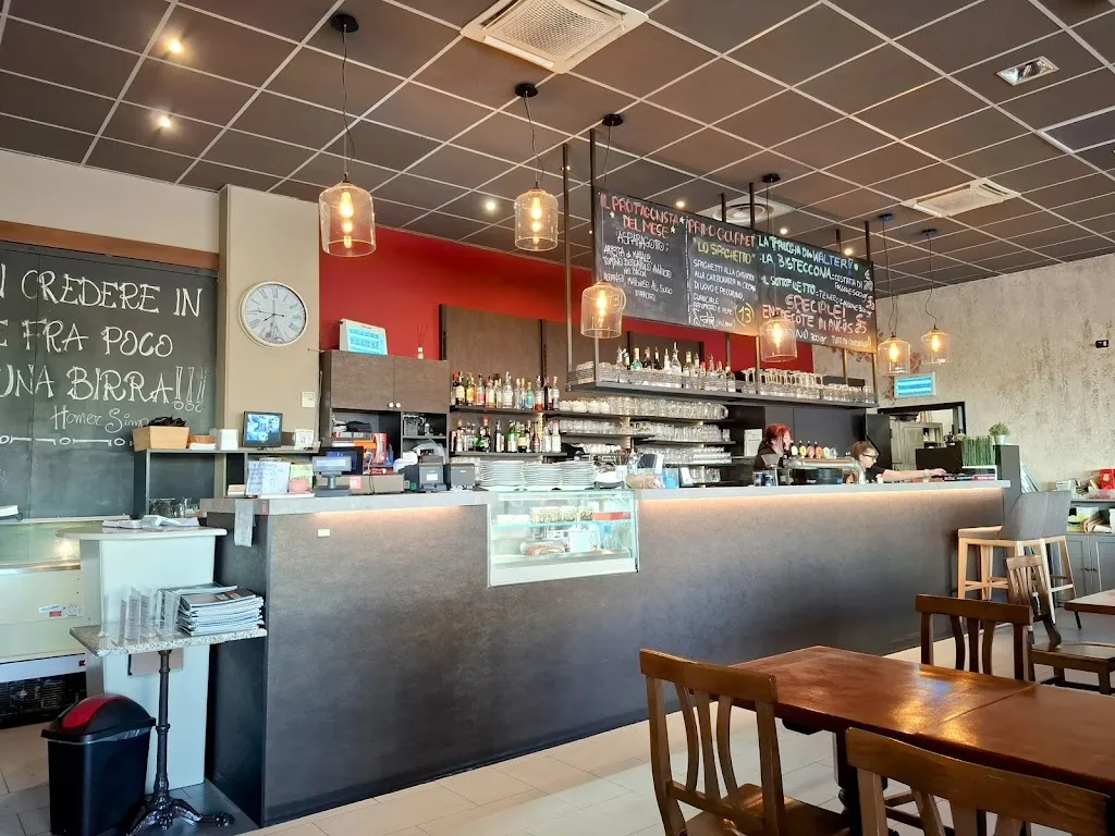 Walter's Food | Griglieria - Hamburgheria - Birreria restaurant in Cambiano