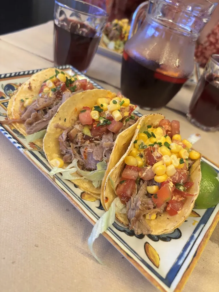 Bom Bom_Tex Mex Fusion_Cambiano_review