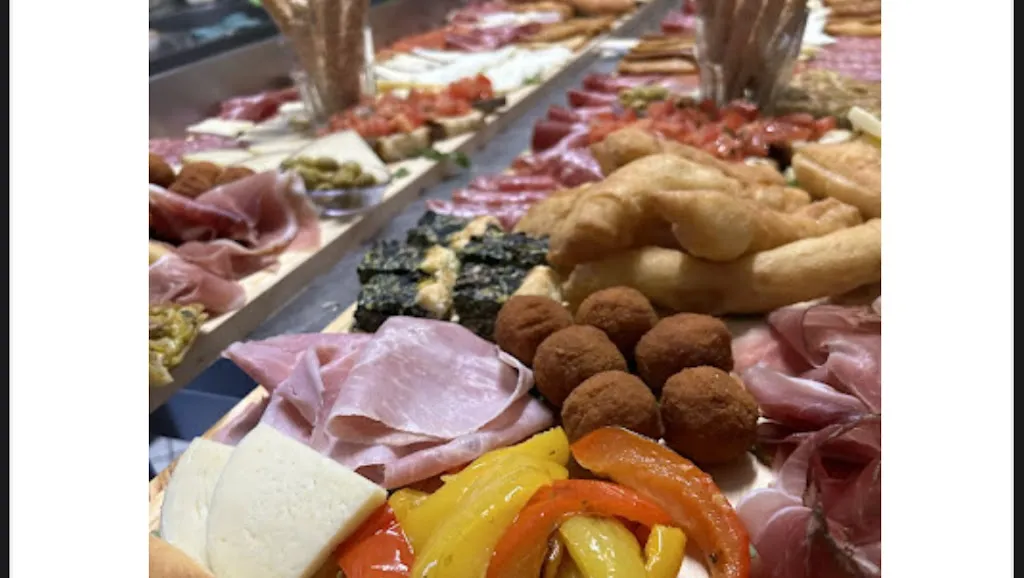 Il BISTRO’ DELLA KUCINERIA_Cambiano_slider_image_3