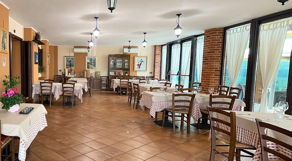 Ristorante Le Vecchie Credenze restaurant in Cambiano