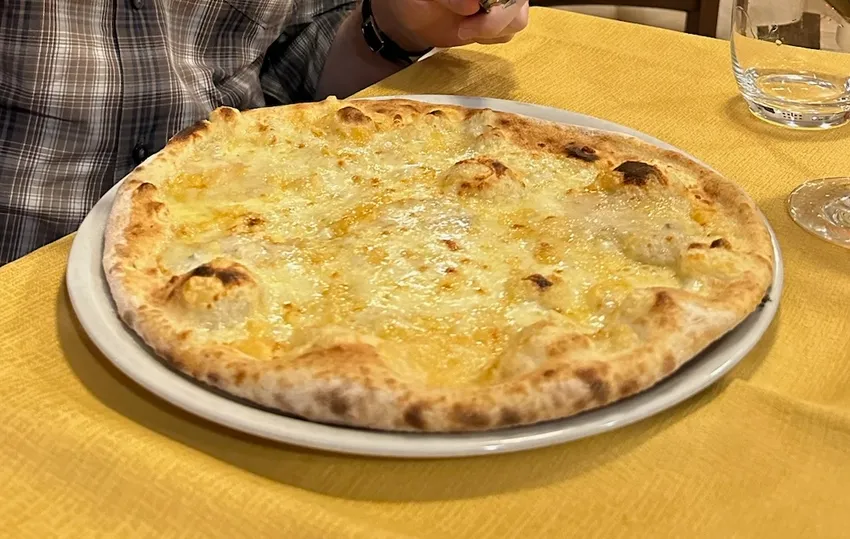 Landon Derentz_Trattoria Pizzeria La Piazzetta_Canelli_review