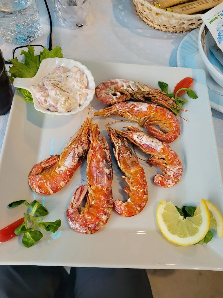 Nick Bevan_Pizzeria Ristorante Locanda Luna Rossa_Canelli_reseña