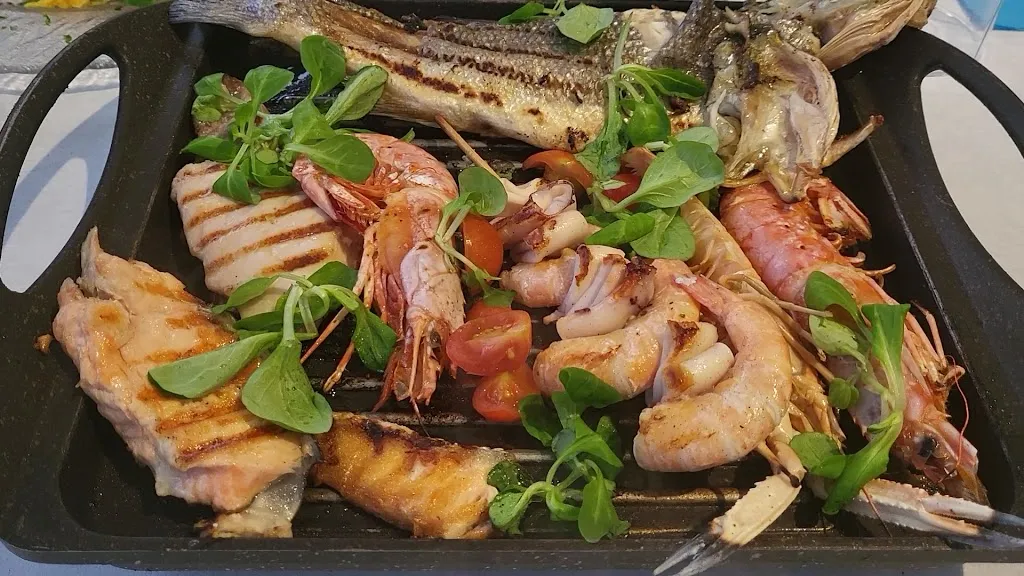 Pizzeria Ristorante Locanda Luna Rossa_Canelli_slider_image_2