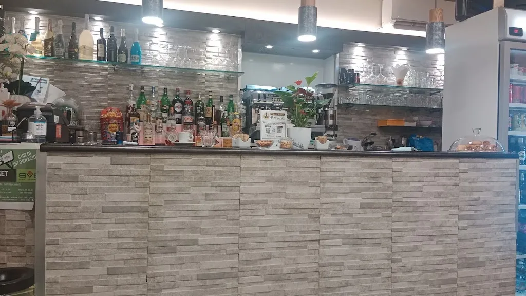 Bar Pizzeria Il Girasole restaurant in Canelli