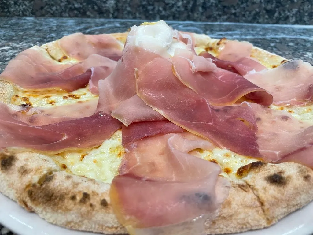 Bar Pizzeria Il Girasole_Canelli_slider_image_3