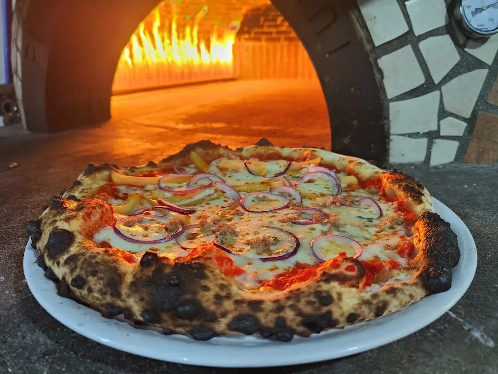 Il Vicolo Pizzeria_Canelli_slider_image_2