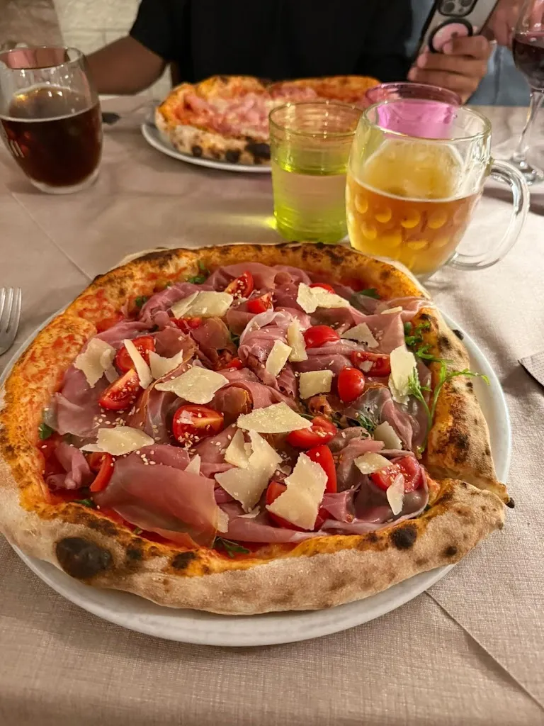 Il Vicolo Pizzeria_Canelli_slider_image_3