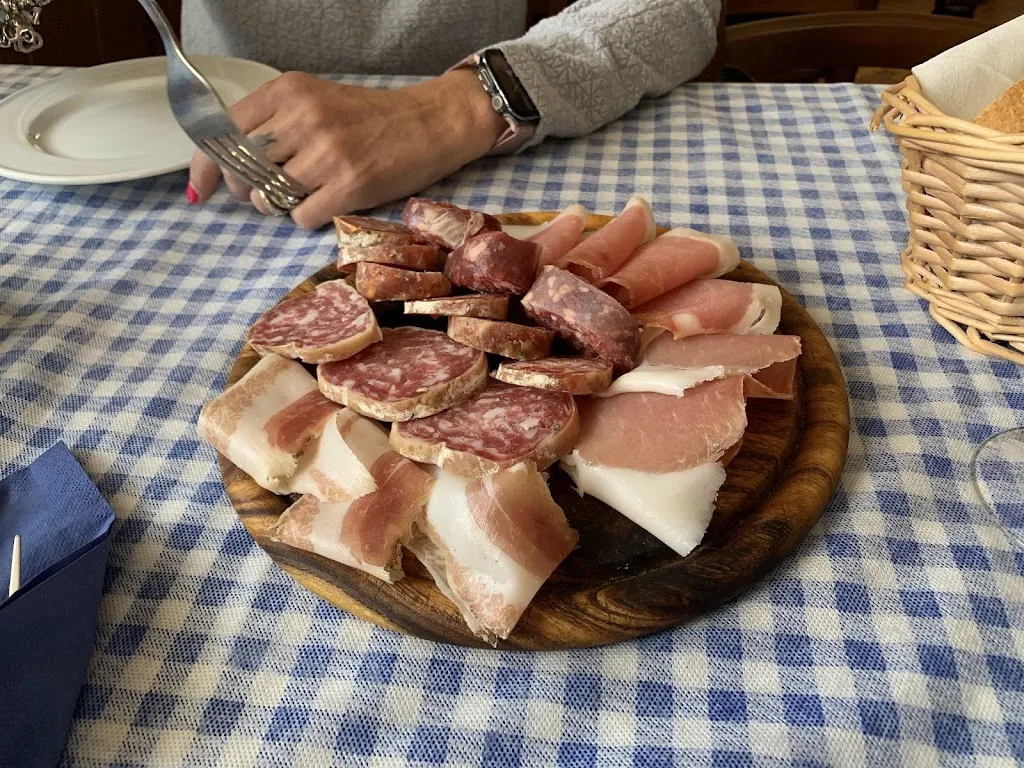 Luca Lanzilao_Bar Trattoria del Centro_Cantoira_review