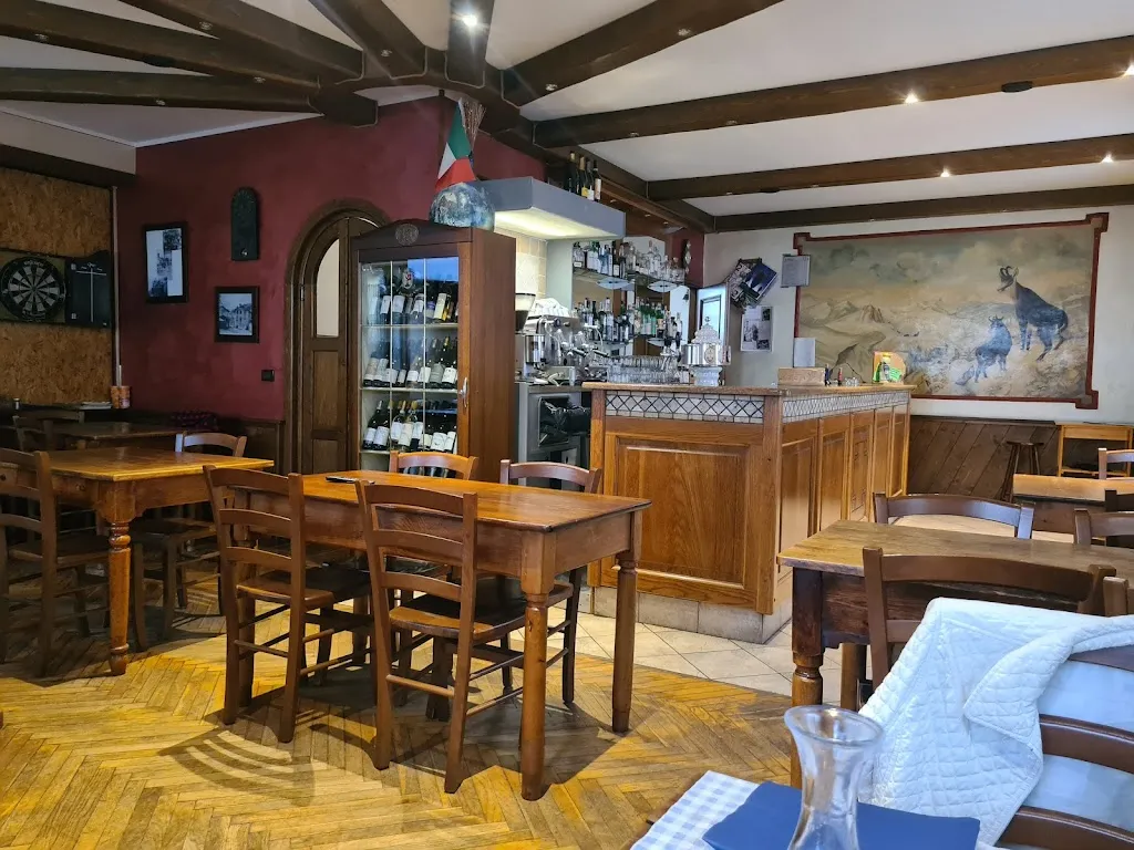 Bar Trattoria del Centro restaurant in Cantoira