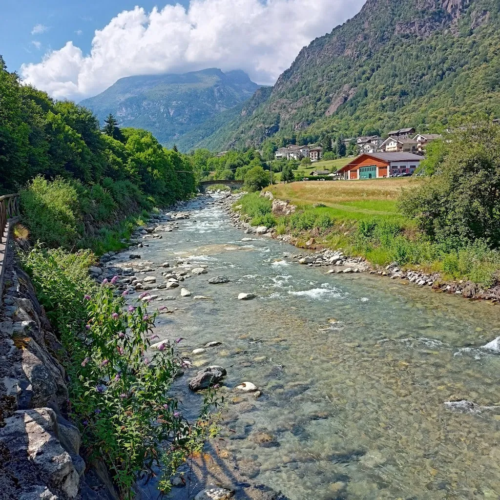 Area Attrezzata Cantoira restaurant in Cantoira