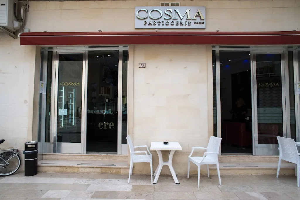 Serena Cosma Bakery restaurant in Cellino San Marco