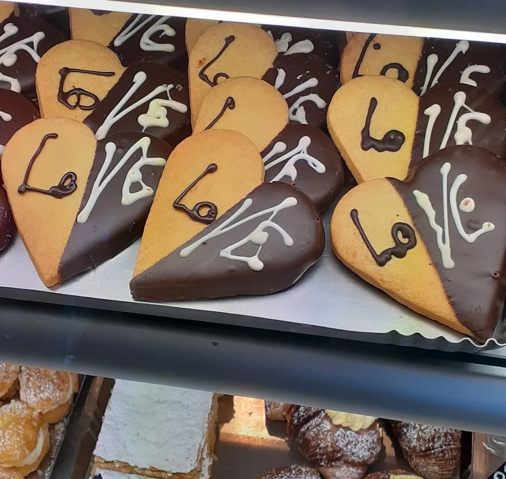 grazianoscrittore Graziano_Il Fornaio Pasticcere di Gravina Andrea_Candiolo_review