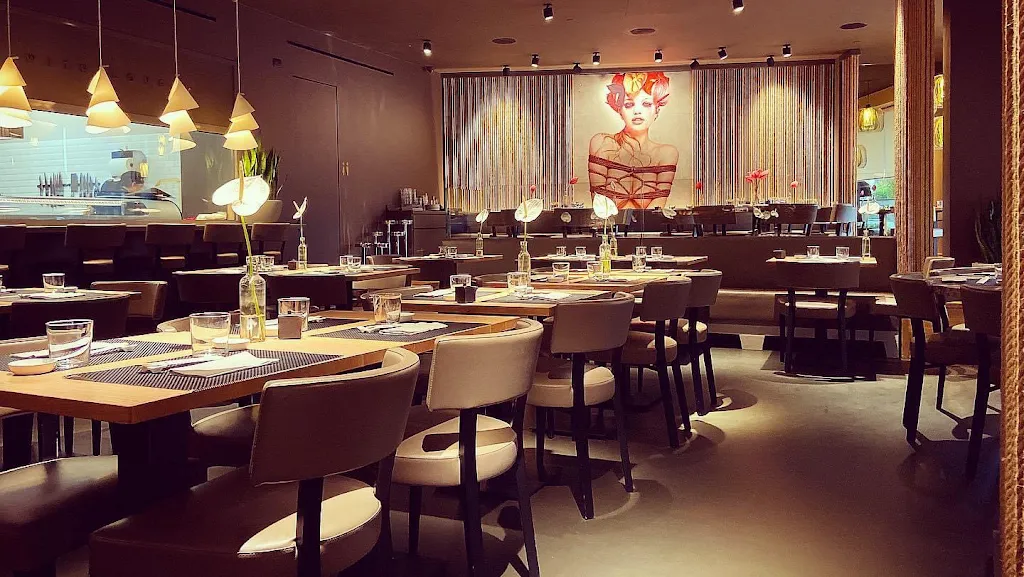 Legami Sushi & More restaurant in Candiolo