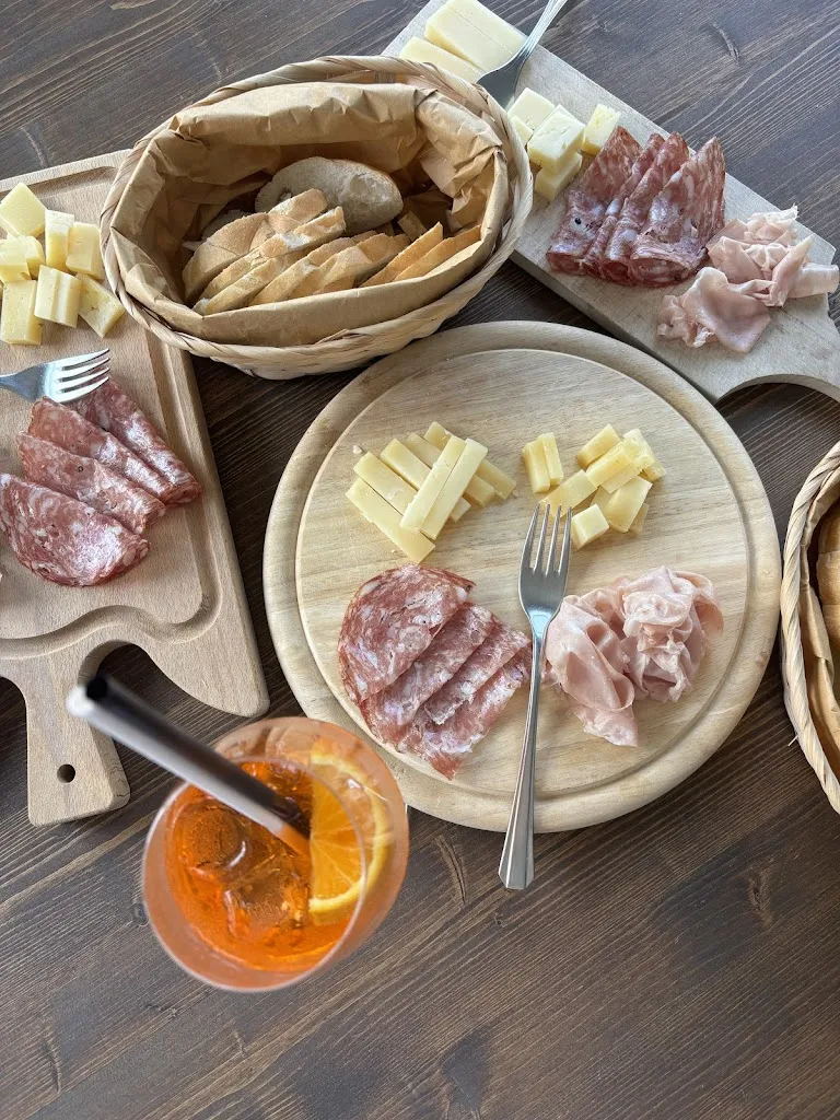 Menü_Trattoria La Va Cascia_Caprezzo_Bild_5