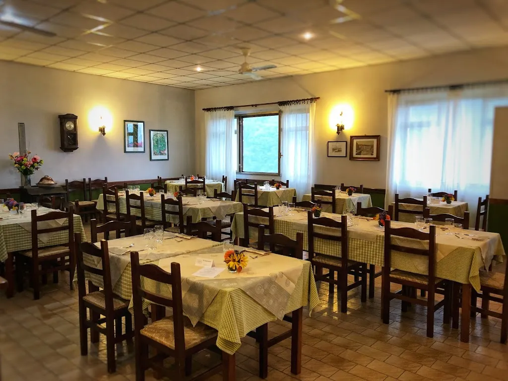 Bar Trattoria Il Circolo di Caprezzo_Caprezzo_slider_image_1