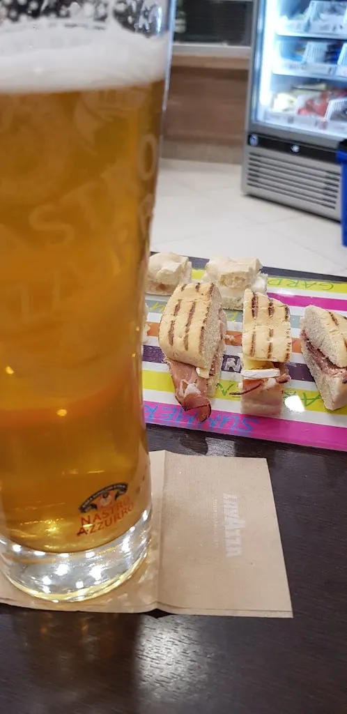 Christian Miller_Dejavù cafè_Caramagna Piemonte_review