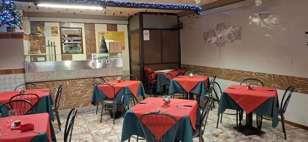 Il Dollaro_Carema_slider_image_1