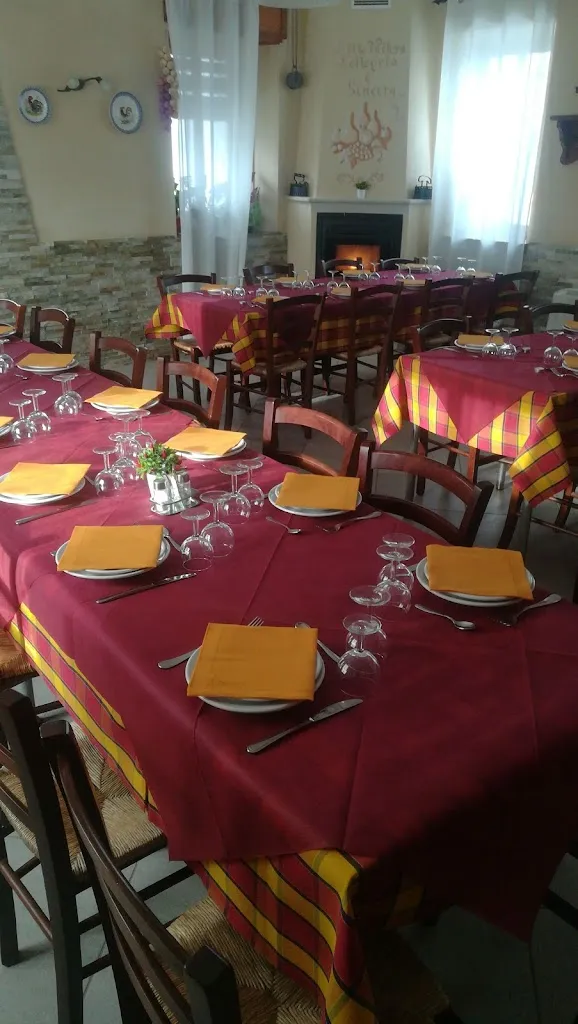 Osteria Dei Cacciatori restaurant in Caraglio