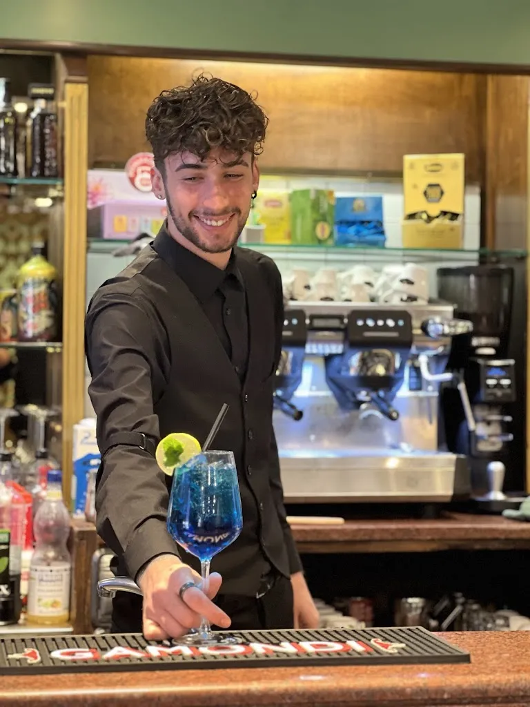 Caffè Cavour restaurant in Caraglio