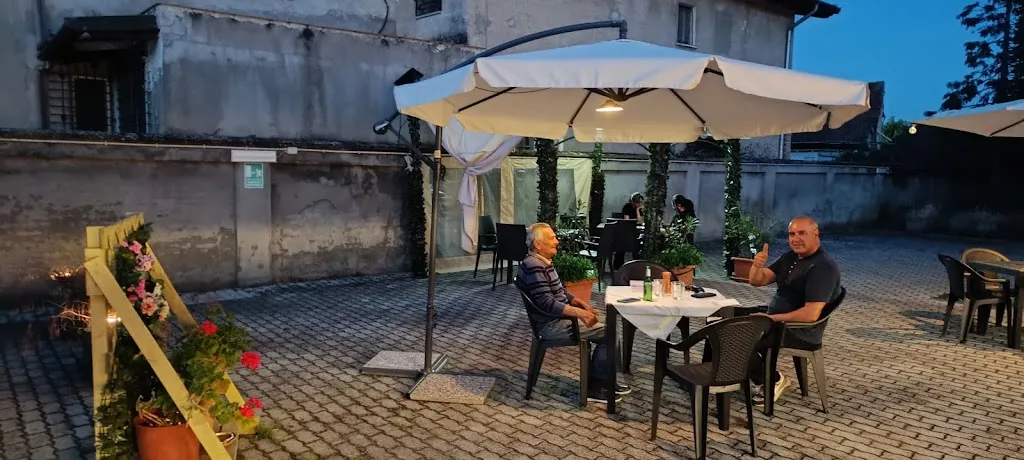 Il Marchese Ristorante Pizzeria restaurant in Caresana