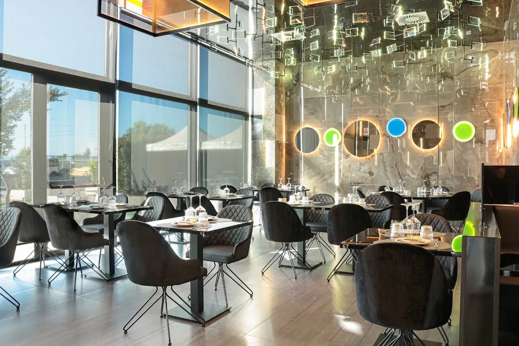 Moon Sushi Vercelli_Caresanablot_slider_image_1