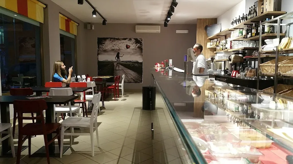 PaneVino - La bottega alternativa_Carisio_slider_image_3