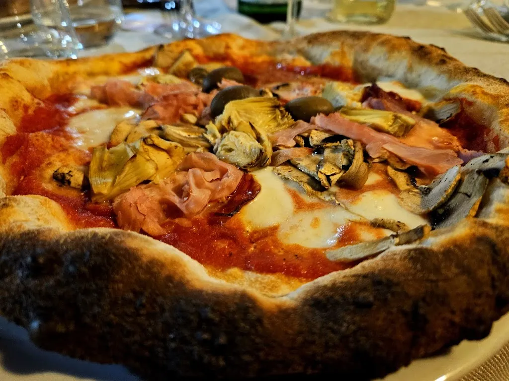 Mario R_Lu Oriu_Cerfignano_review