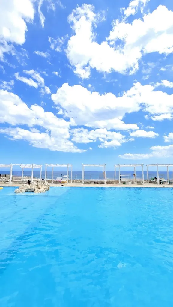 Francesca Murra_The Riviera_Cerfignano_review