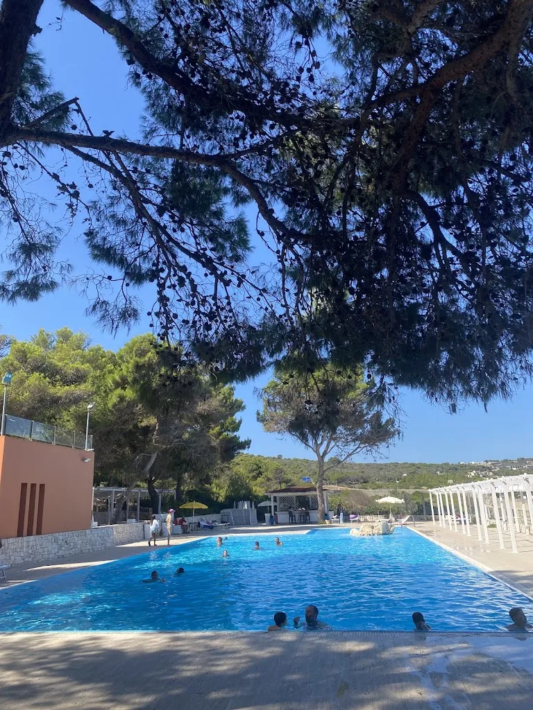 Miriam GATTO_The Riviera_Cerfignano_review