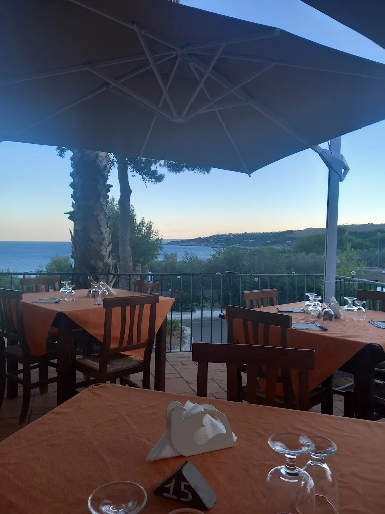 Trattoria da Abramo restaurant in Cerfignano